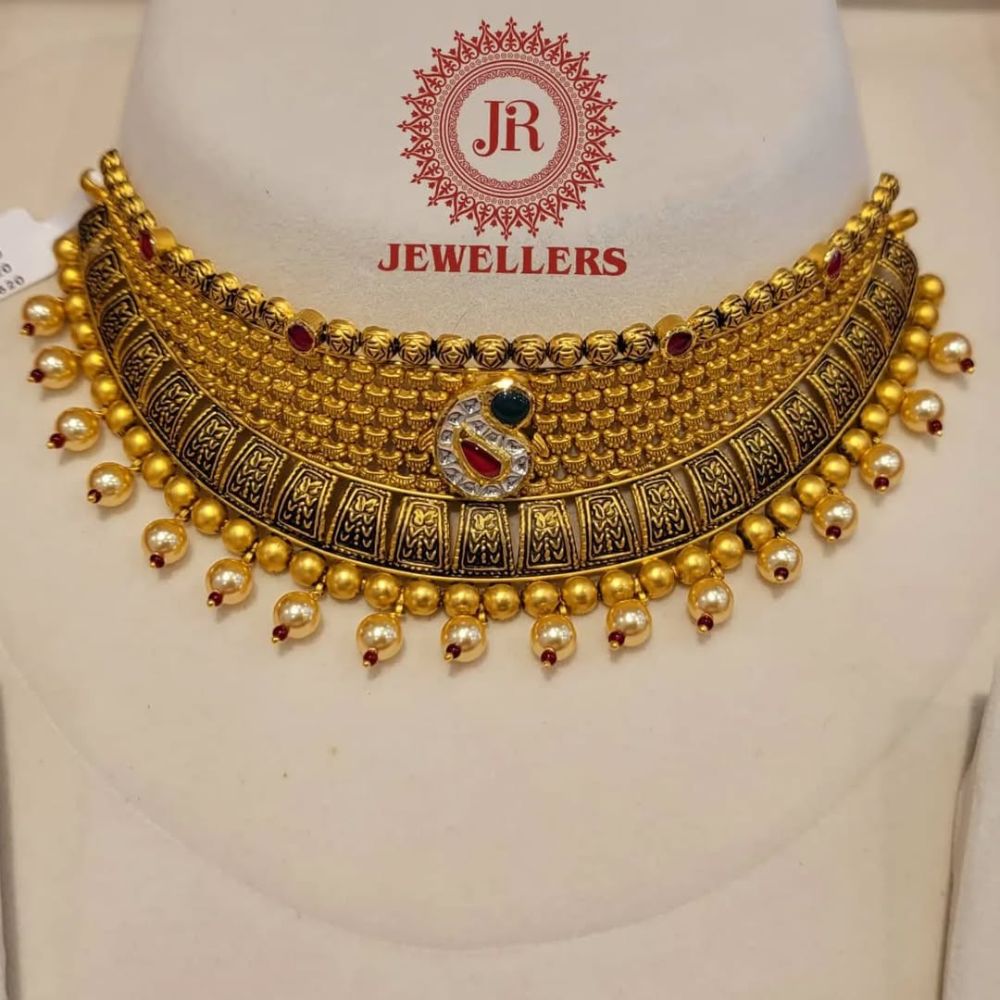 gold necklace